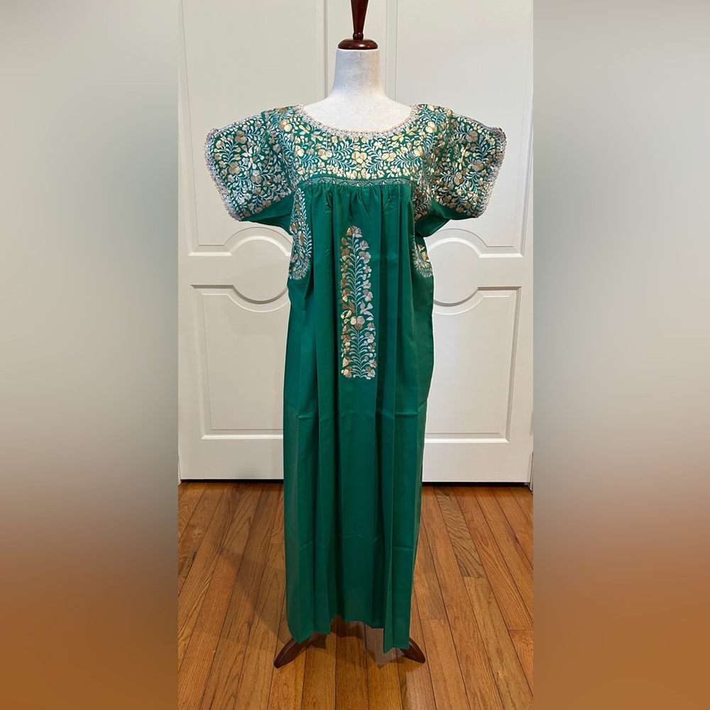 San Antonino Maxi Dress,Oaxaca Mexican dress.Hand Embroidered with Silk Thread.